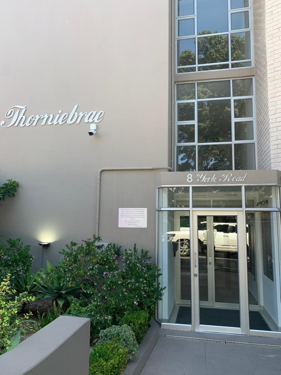 York Street , Greenpoint,parking And Pool Cape Town