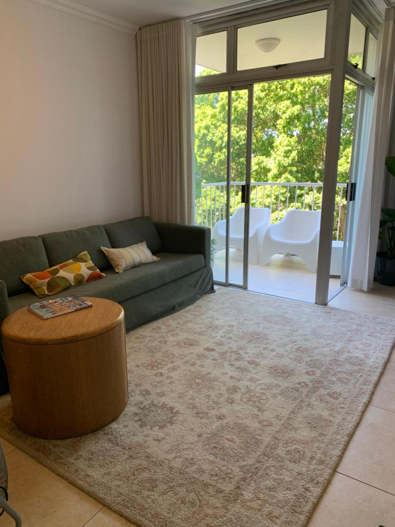 York Street , Greenpoint,parking And Pool Apartment *