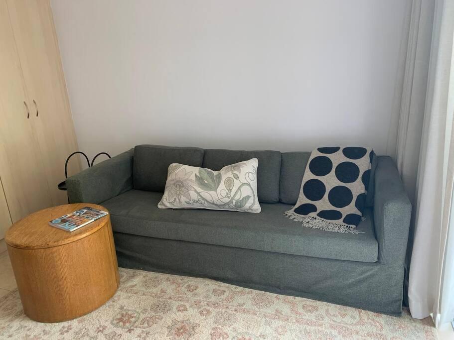 York Street , Greenpoint,parking And Pool * Cape Town