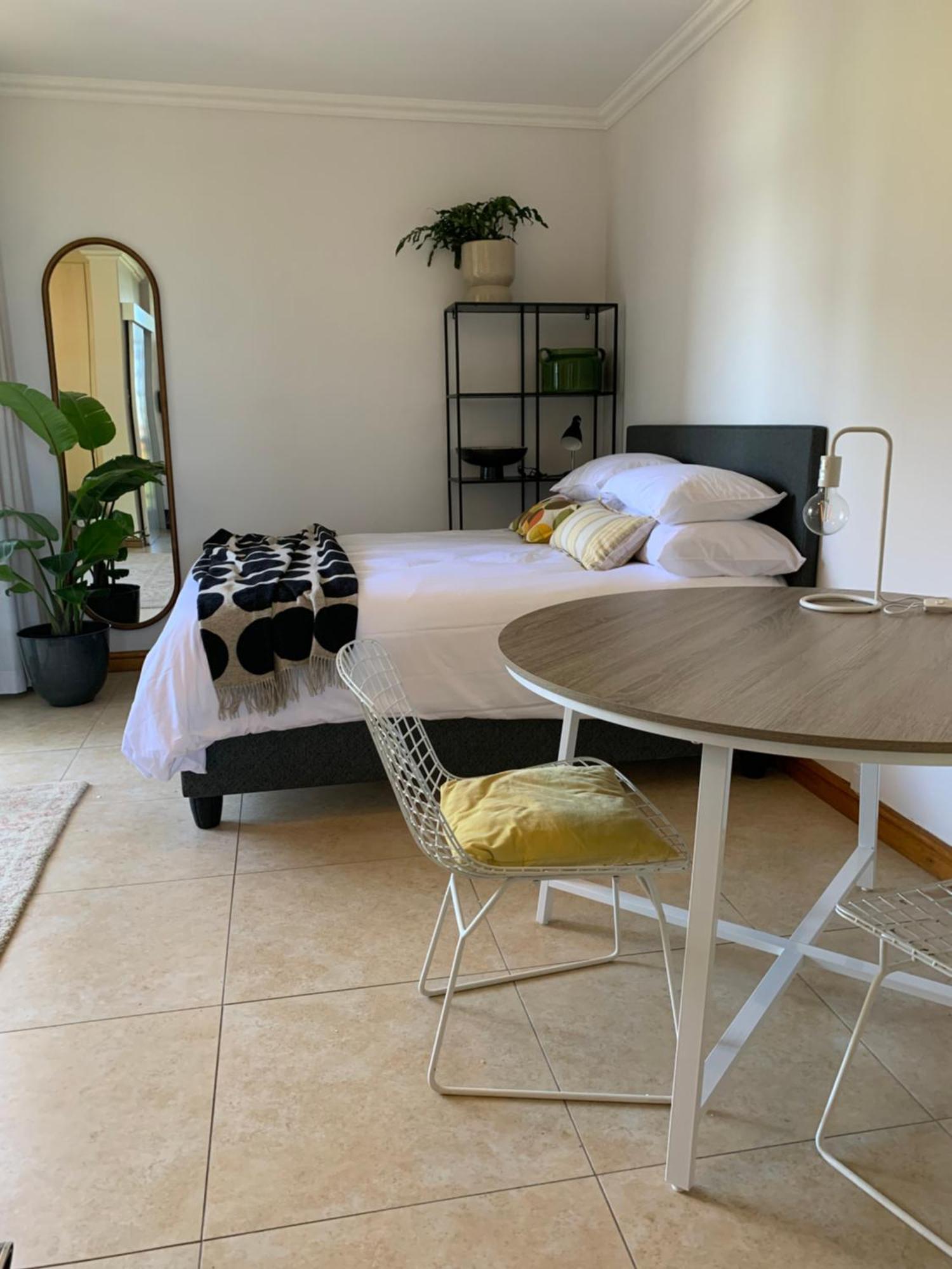 York Street , Greenpoint,parking And Pool Apartment *